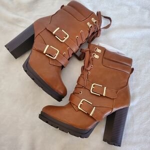 🔥2/$55 JustFab Brown Blocked Heeled Bootie Size 8